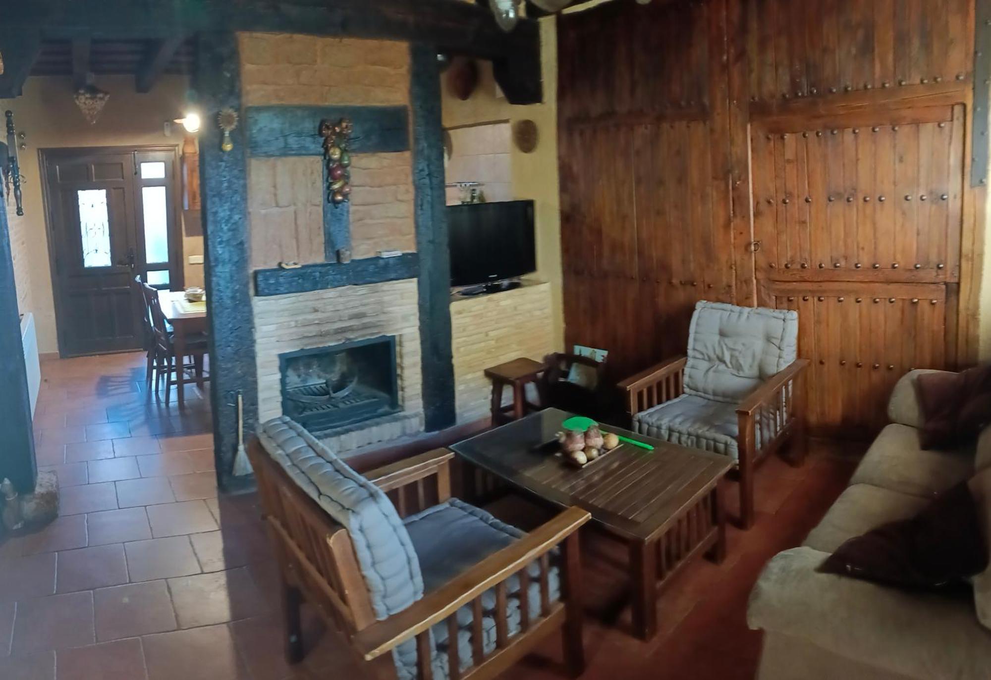 Casa Rural La Casa De Los Pollos Turrubuelo Extérieur photo